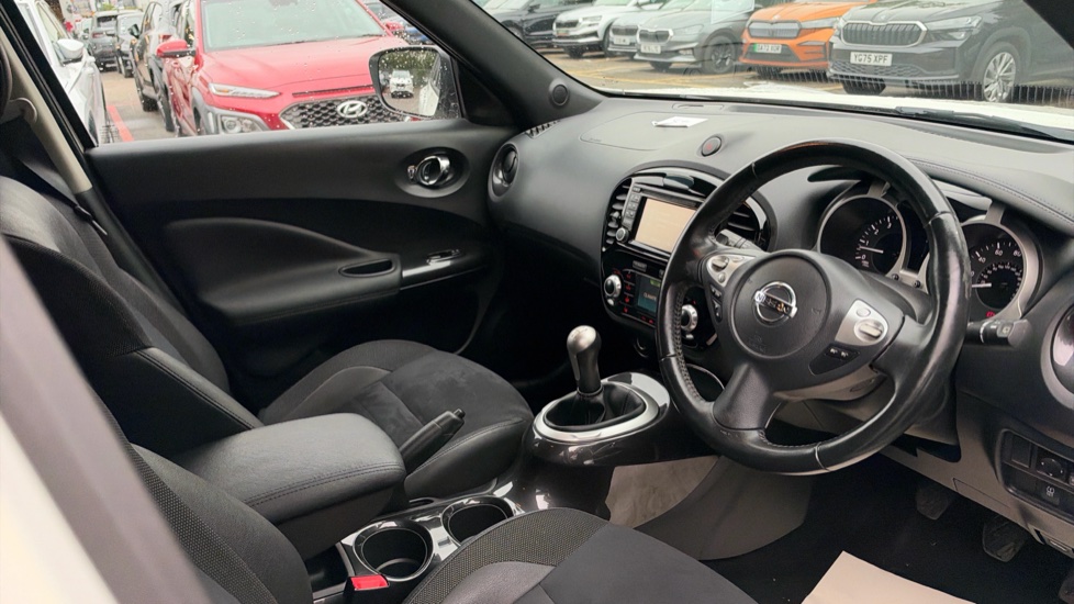 Nissan Juke 1.6 [112] Bose Personal Edition 5dr Petrol Hatchback - Image 11