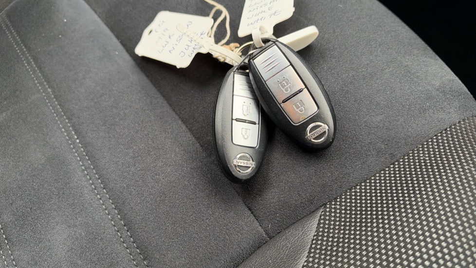 Nissan Juke 1.6 [112] Bose Personal Edition 5dr Petrol Hatchback - Image 20