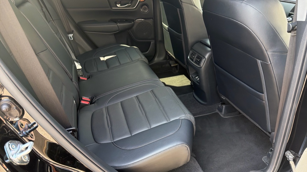 Honda CR-V 1.5 VTEC Turbo EX 5dr Petrol Estate - Image 16