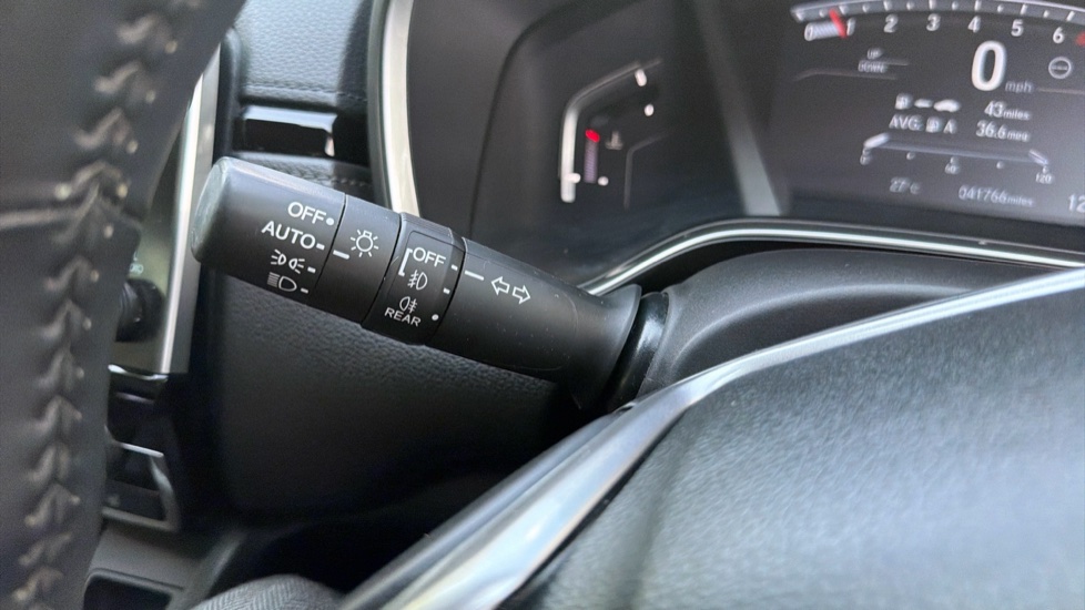 Honda CR-V 1.5 VTEC Turbo EX 5dr Petrol Estate - Image 27