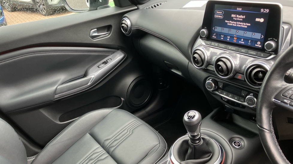 Nissan Juke 1.0 DiG-T 114 Tekna 5dr Petrol Hatchback - Image 14
