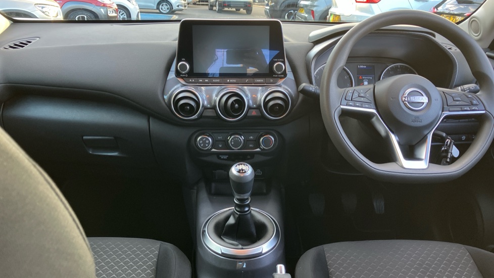 Nissan Juke 1.0 DiG-T 114 Acenta 5dr Petrol Hatchback - Image 10