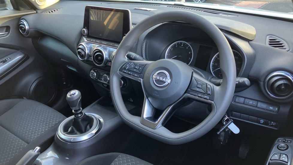 Nissan Juke 1.0 DiG-T 114 Acenta 5dr Petrol Hatchback - Image 11