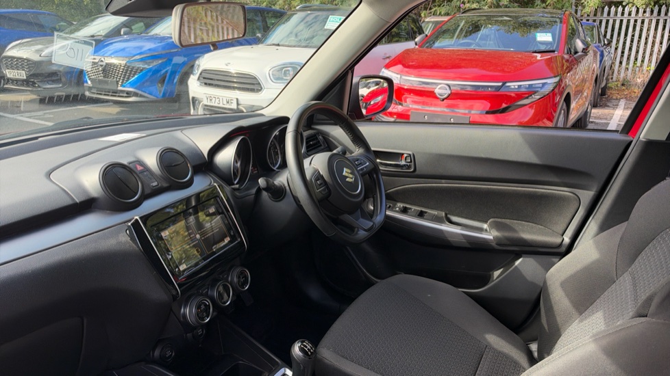 Suzuki Swift 1.2 Dualjet 83 12V Hybrid SZ5 5dr Petrol Hatchback - Image 9