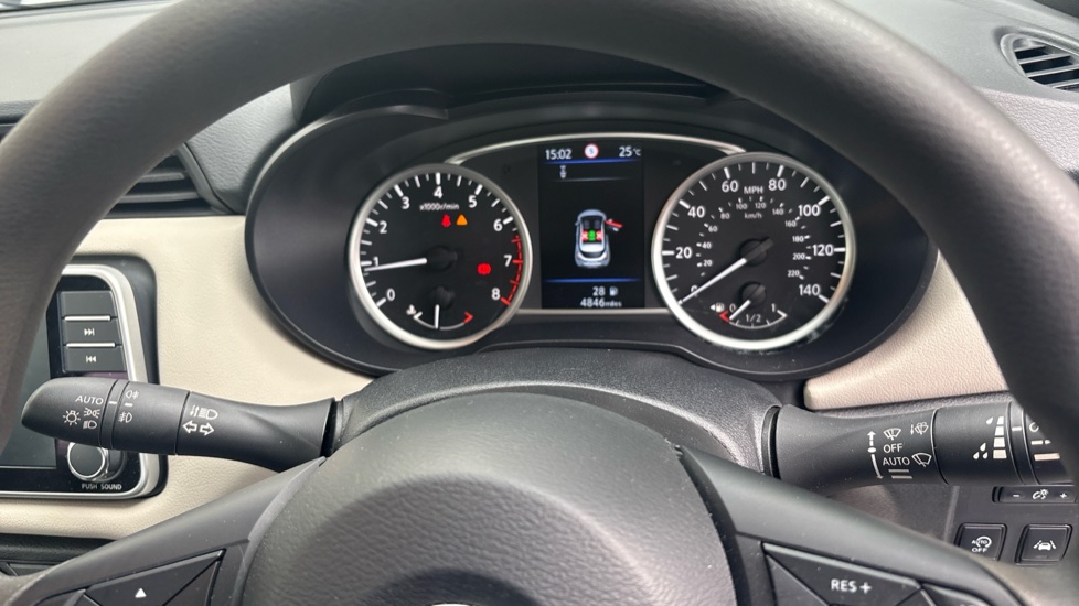 Nissan Micra 1.0 IG-T 92 Acenta 5dr Petrol Hatchback - Image 18