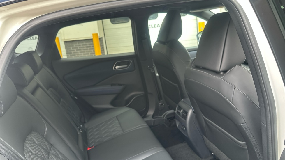 Nissan Qashqai 1.5 E-Power Tekna+ 5dr Auto Hybrid Hatchback - Image 16