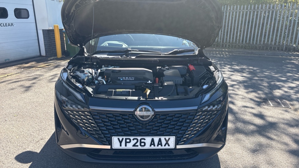 Nissan Qashqai 1.5 E-Power 205 Tekna [Bose] 5dr Auto Hybrid Hatchback - Image 8