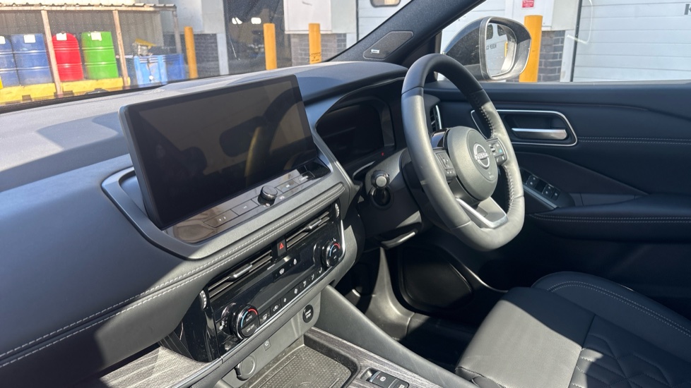 Nissan Qashqai 1.5 E-Power 205 Tekna [Bose] 5dr Auto Hybrid Hatchback - Image 9