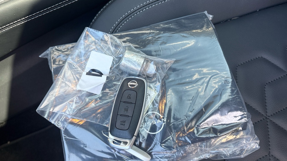 Nissan Qashqai 1.5 E-Power 205 Tekna [Bose] 5dr Auto Hybrid Hatchback - Image 19