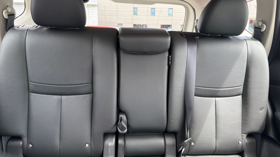 Nissan X-Trail 1.3 DiG-T 158 Tekna 5dr [7 Seat] DCT Petrol Station Wagon - Image 15