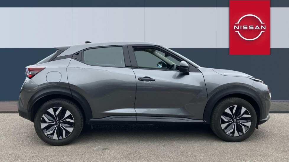 Nissan Juke 1.0 DiG-T Acenta Premium 5dr DCT Petrol Hatchback - Image 5