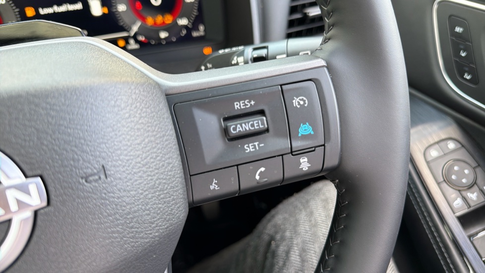 Nissan X-Trail 1.5 E-Power E-4orce 213 Tekna 5dr [7 Seat] Auto Hybrid Station Wagon - Image 25