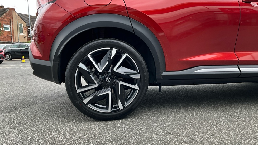 Nissan Juke 1.6 Hybrid Tekna+ 5dr Auto Hybrid Hatchback - Image 7
