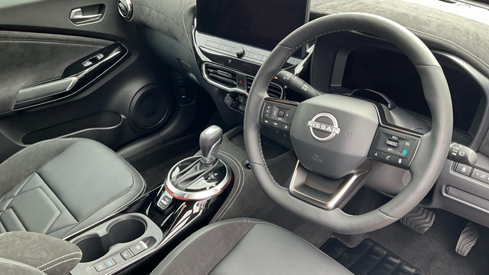 Nissan Juke 1.6 Hybrid Tekna+ 5dr Auto Hybrid Hatchback - Image 11