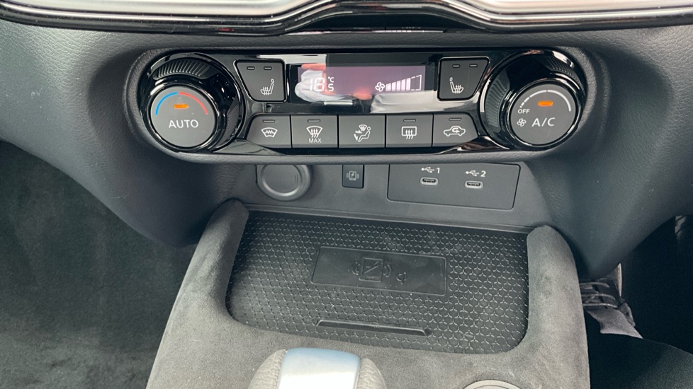 Nissan Juke 1.6 Hybrid Tekna+ 5dr Auto Hybrid Hatchback - Image 34