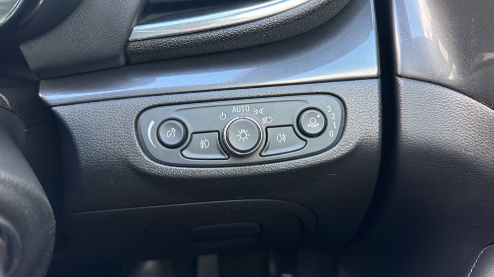 Vauxhall Mokka X 1.4T ecoTEC Elite Nav 5dr Petrol Hatchback - Image 22