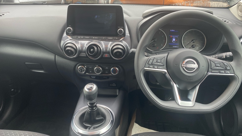 Nissan Juke 1.0 DiG-T 114 Acenta 5dr Petrol Hatchback - Image 10