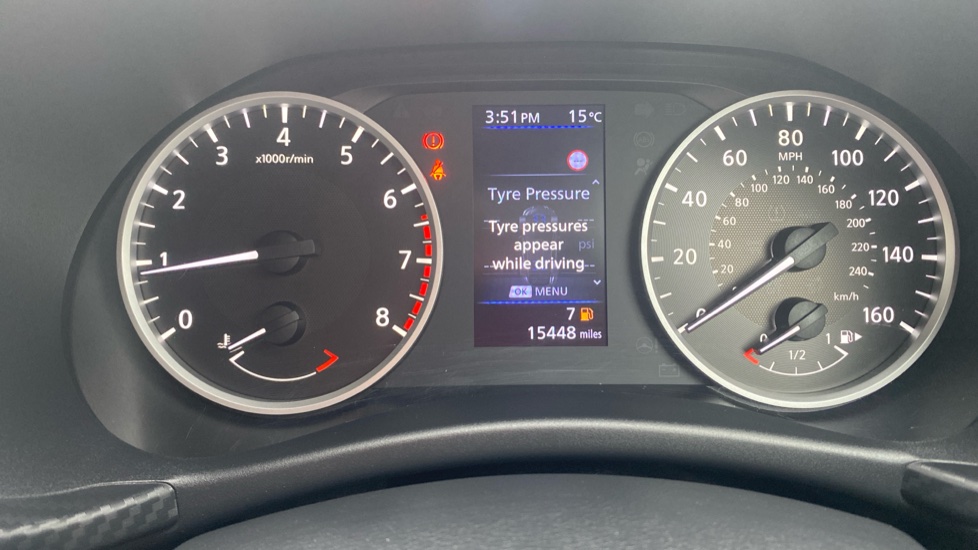 Nissan Juke 1.0 DiG-T 114 Acenta 5dr Petrol Hatchback - Image 27
