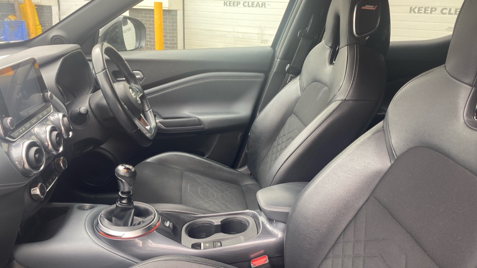 Nissan Juke 1.0 DiG-T 114 Tekna 5dr Petrol Hatchback - Image 45