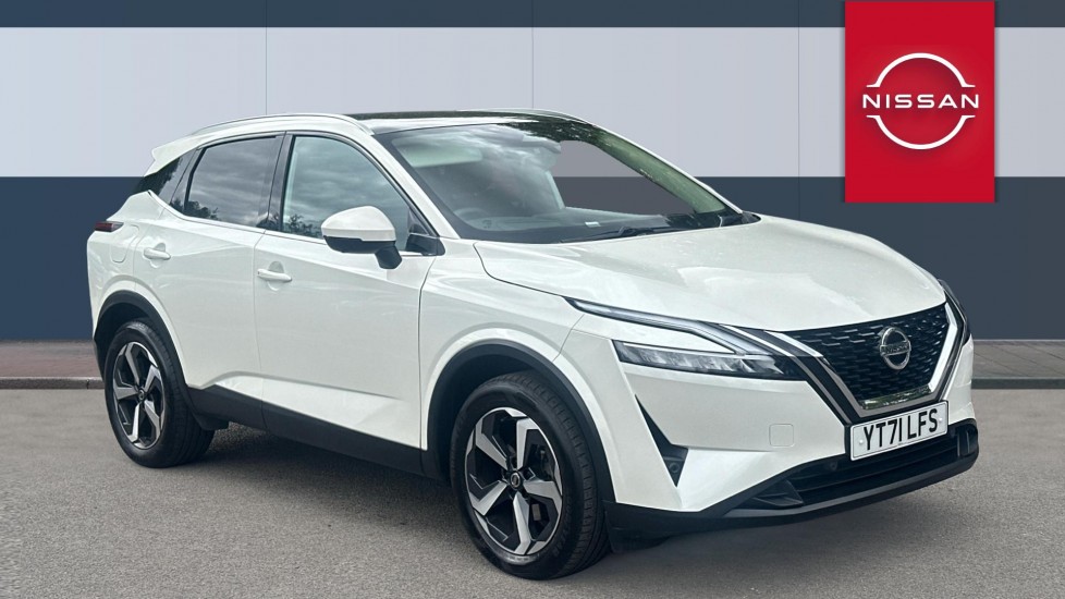 Nissan Qashqai 1.3 DiG-T MH 158 Premiere Edition 5dr Xtronic Petrol Hatchback - Image 1