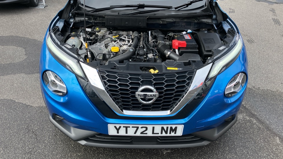 Nissan Juke 1.0 DiG-T 114 Tekna 5dr Petrol Hatchback - Image 8
