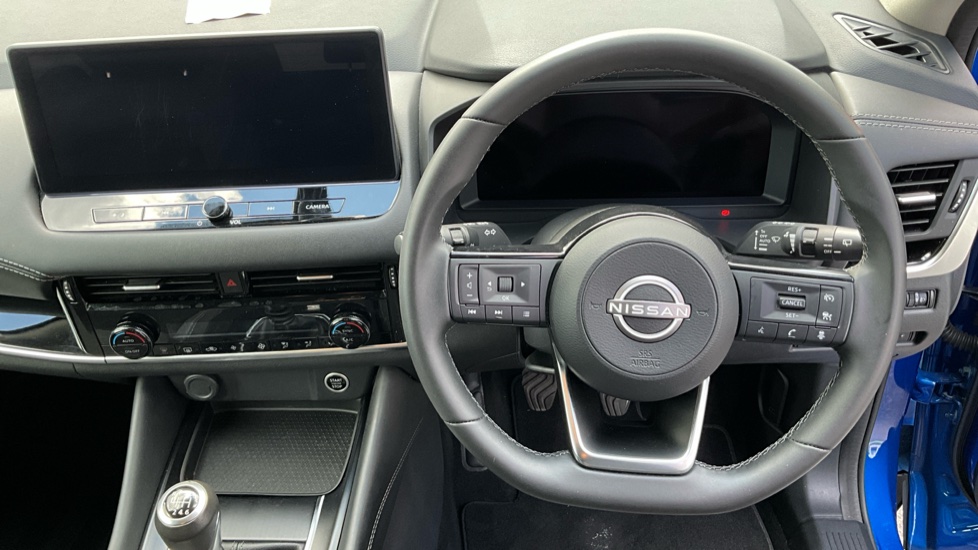 Nissan Qashqai 1.3 DiG-T MH 158 N-Connecta 5dr Petrol Hatchback - Image 10
