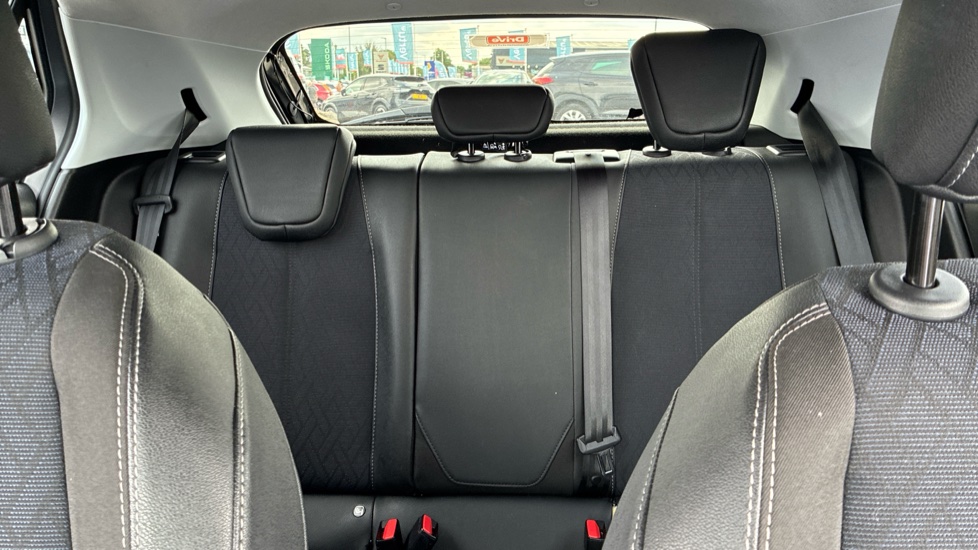Vauxhall Corsa 1.2 Elite Edition 5dr Petrol Hatchback - Image 15