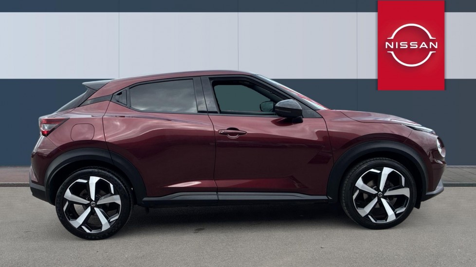 Nissan Juke 1.0 DiG-T Tekna 5dr DCT Petrol Hatchback - Image 5