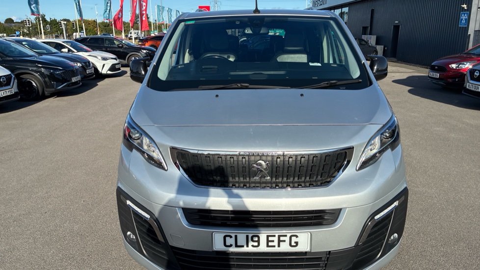 Peugeot Traveller 2.0 BlueHDi 150 Business VIP Standard 5dr Diesel Estate - Image 8