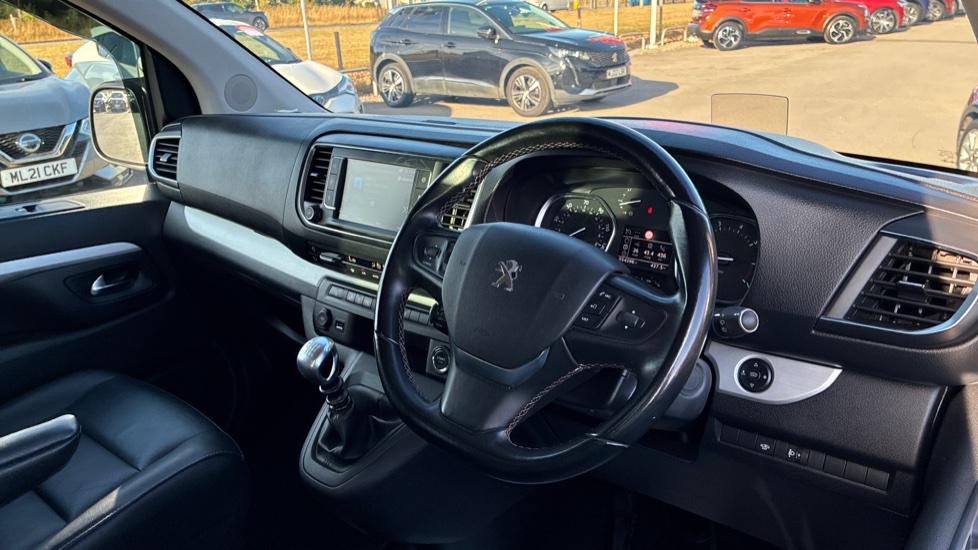 Peugeot Traveller 2.0 BlueHDi 150 Business VIP Standard 5dr Diesel Estate - Image 11
