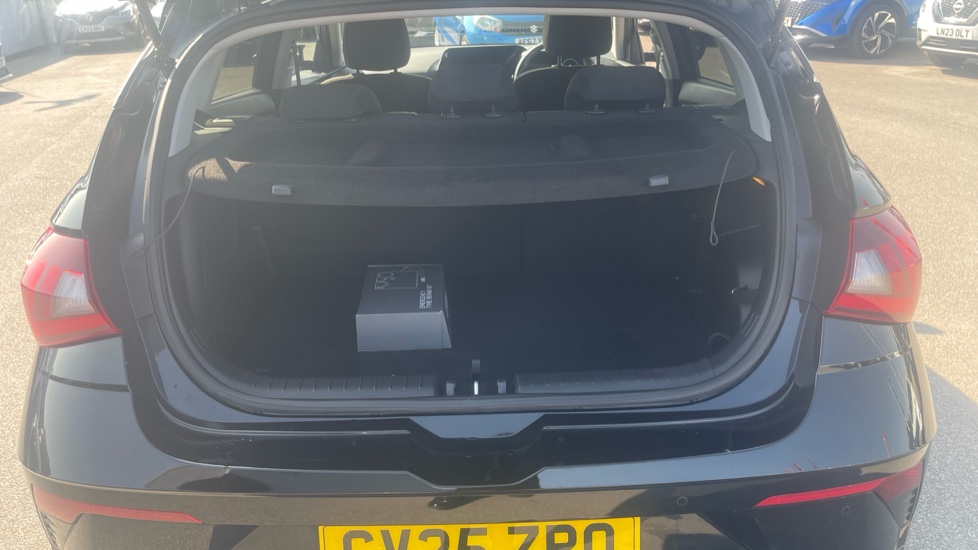 Hyundai i20 1.0T GDi Ultimate 5dr Petrol Hatchback - Image 4