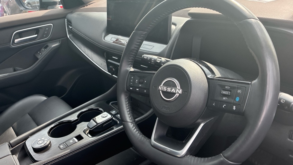 Nissan X-Trail 1.5 E-Power E-4orce 213 Tekna 5dr Auto Hybrid Station Wagon - Image 11
