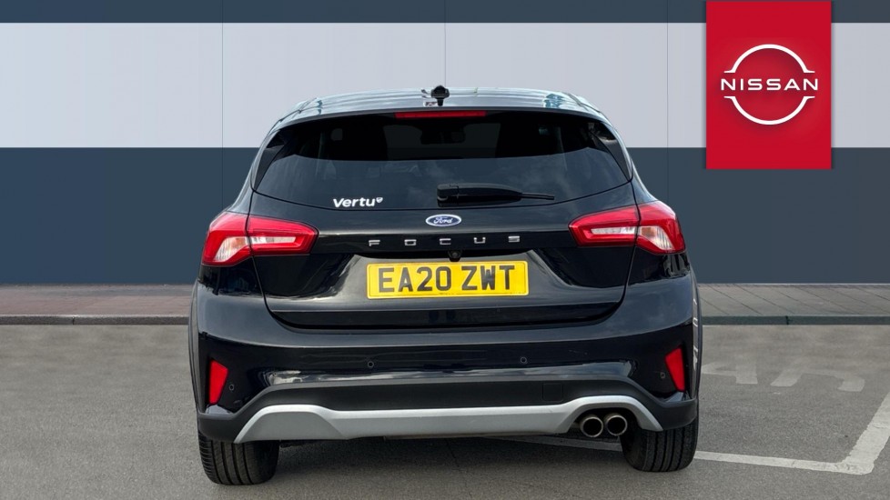 Ford Focus Vignale 2.0 EcoBlue Active X 5dr Auto Diesel Hatchback - Image 6