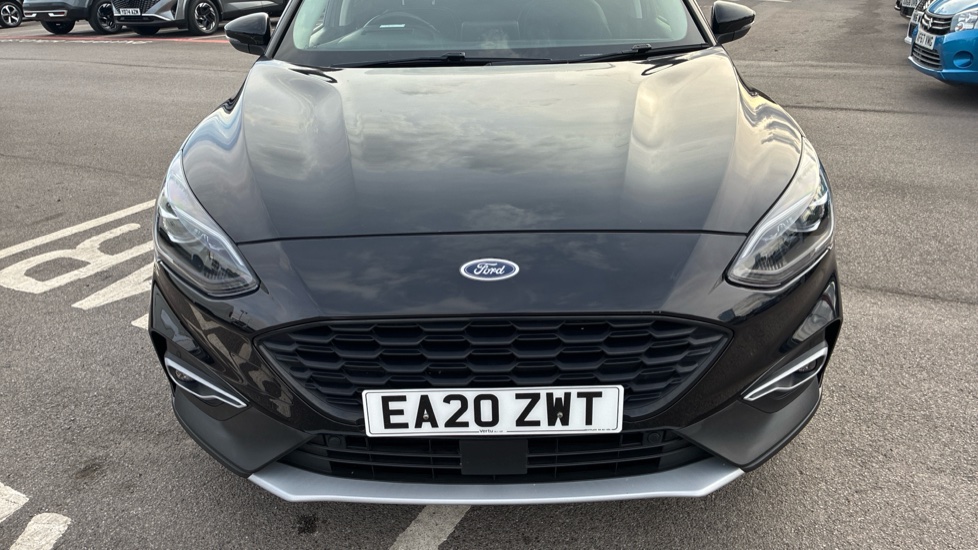 Ford Focus Vignale 2.0 EcoBlue Active X 5dr Auto Diesel Hatchback - Image 8