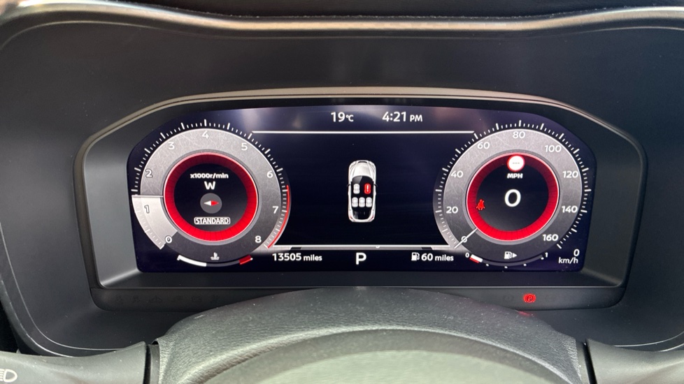 Nissan Juke 1.0 DiG-T N-Connecta 5dr DCT Petrol Hatchback - Image 18