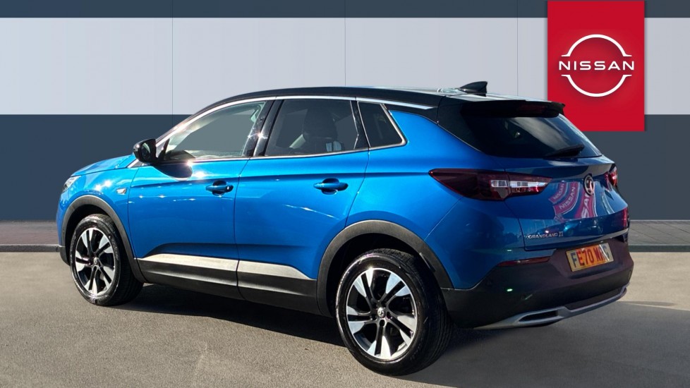 Vauxhall Grandland X 1.2 Turbo SRi Nav 5dr Petrol Hatchback - Image 2