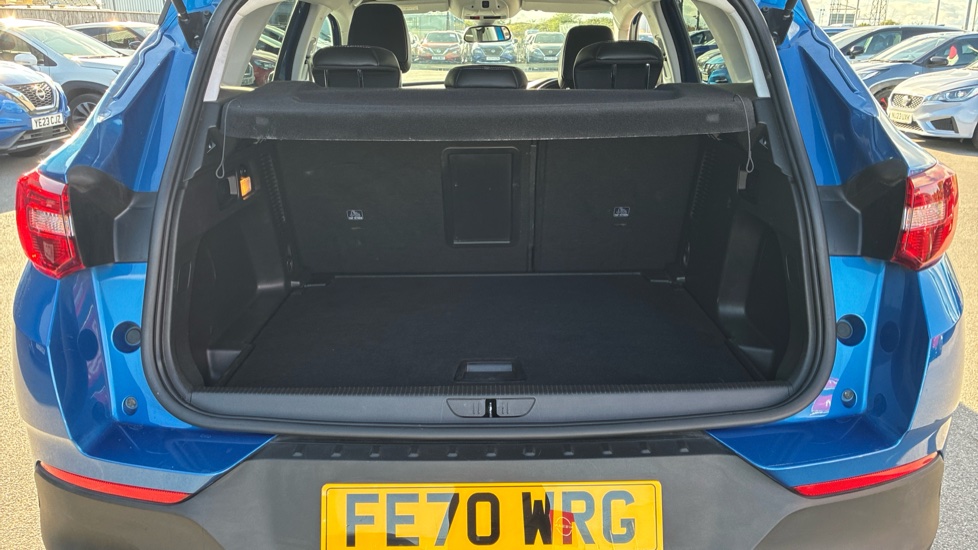 Vauxhall Grandland X 1.2 Turbo SRi Nav 5dr Petrol Hatchback - Image 4