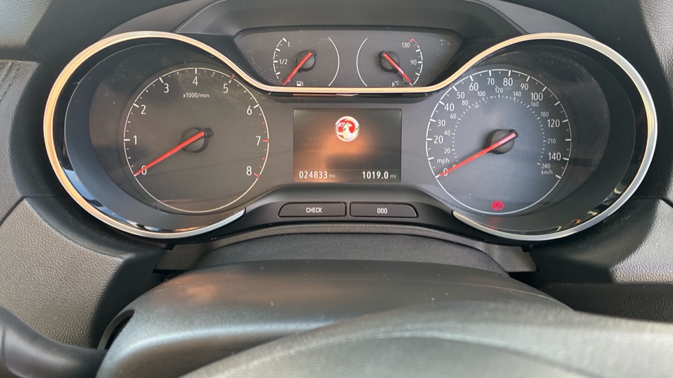 Vauxhall Grandland X 1.2 Turbo SRi Nav 5dr Petrol Hatchback - Image 18