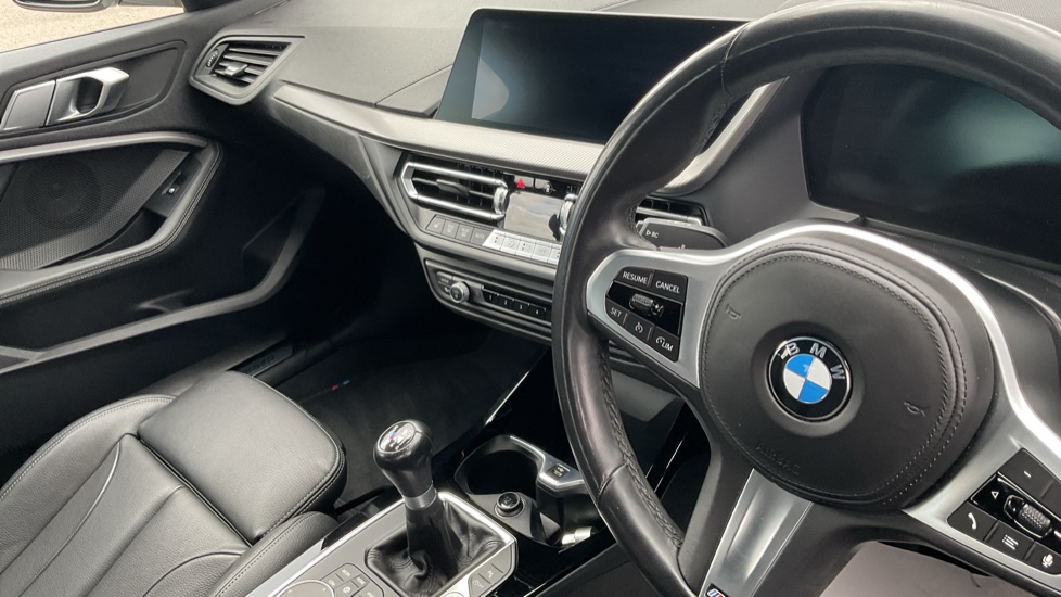 BMW 1 Series 118i [136] M Sport 5dr Petrol Hatchback - Image 14