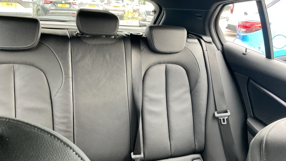 BMW 1 Series 118i [136] M Sport 5dr Petrol Hatchback - Image 15