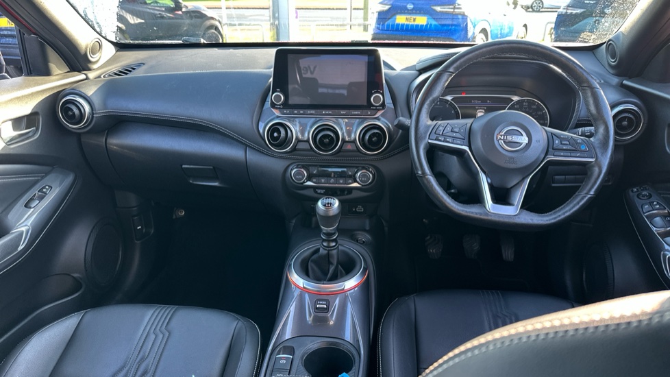 Nissan Juke 1.0 DiG-T 114 Tekna 5dr Petrol Hatchback - Image 10
