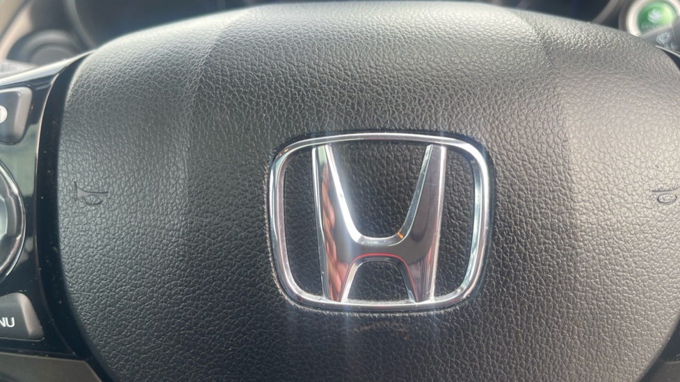 Honda Civic 1.6 i-DTEC SR 5dr Diesel Hatchback - Image 8