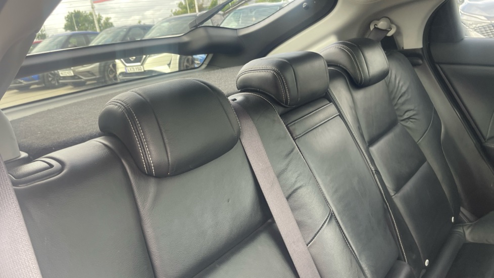 Honda Civic 1.6 i-DTEC SR 5dr Diesel Hatchback - Image 16