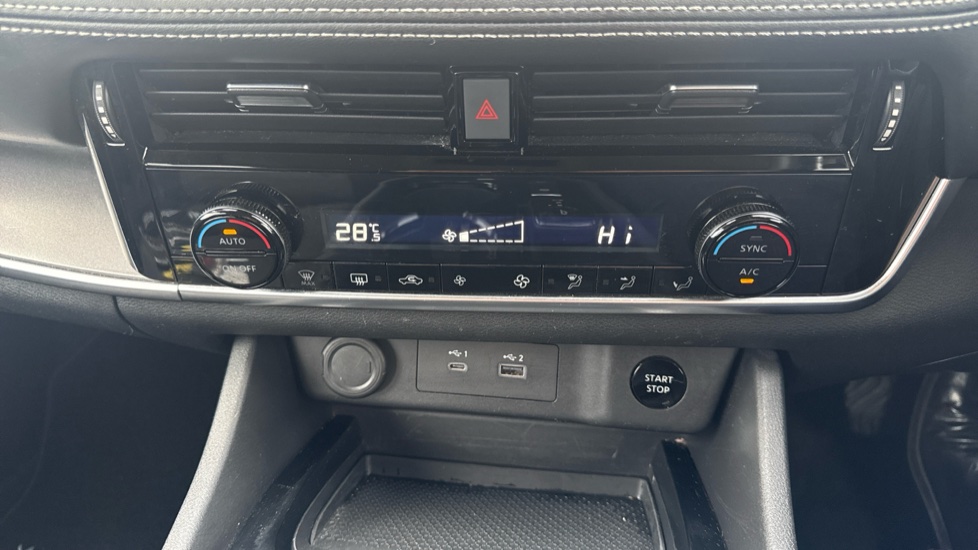 Nissan X-Trail 1.5 E-Power 204 Acenta Premium 5dr Xtronic Hybrid Station Wagon - Image 30