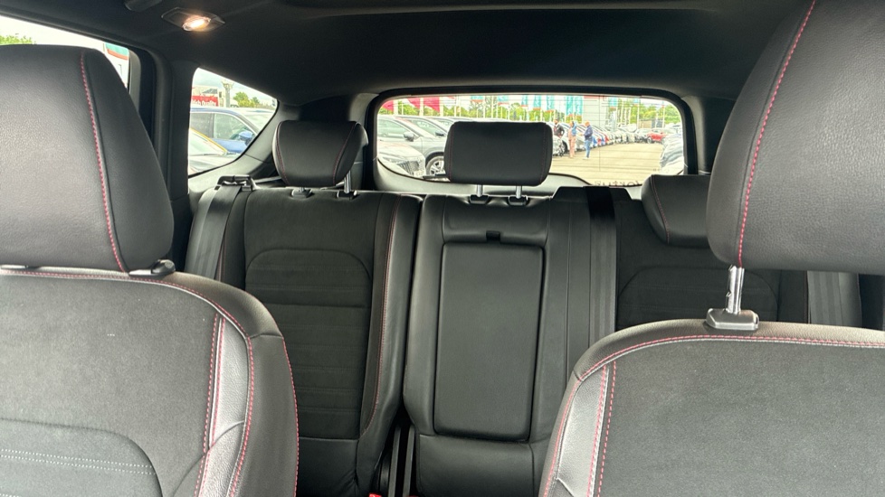 Ford Kuga 1.5 EcoBoost 176 ST-Line Edition  5dr Auto Petrol Estate - Image 15