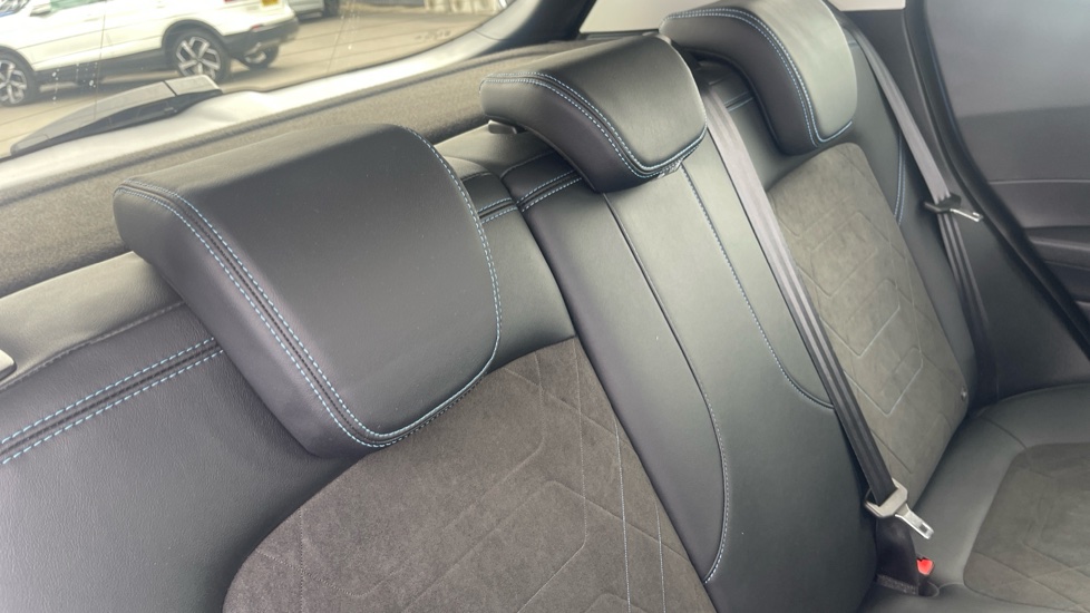 Ford Fiesta 1.0 EcoBoost Hybrid mHEV 125 Active X 5dr Petrol Hatchback - Image 16