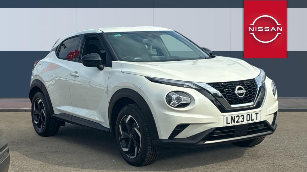 Nissan Juke 1.0 DiG-T 114 N-Connecta 5dr DCT Petrol Hatchback - Image 1