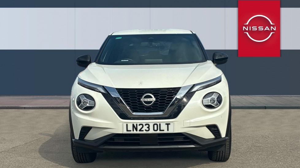 Nissan Juke 1.0 DiG-T 114 N-Connecta 5dr DCT Petrol Hatchback - Image 3