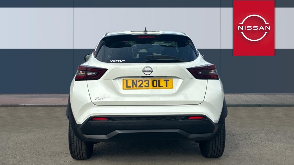 Nissan Juke 1.0 DiG-T 114 N-Connecta 5dr DCT Petrol Hatchback - Image 6