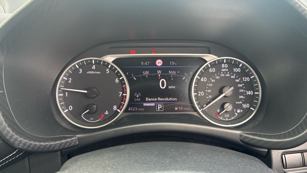 Nissan Juke 1.0 DiG-T 114 N-Connecta 5dr DCT Petrol Hatchback - Image 18